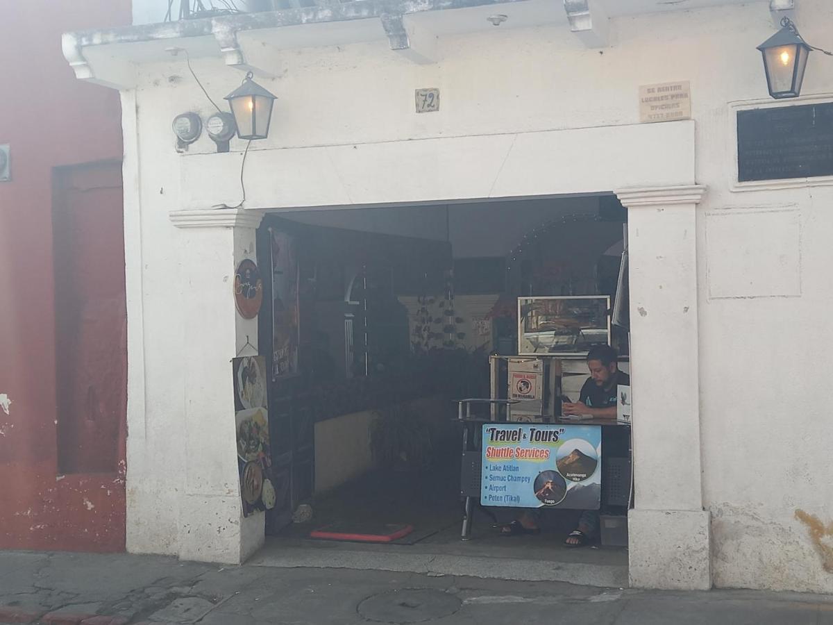 La Gaceta Camping Hotel Antigua Bagian luar foto