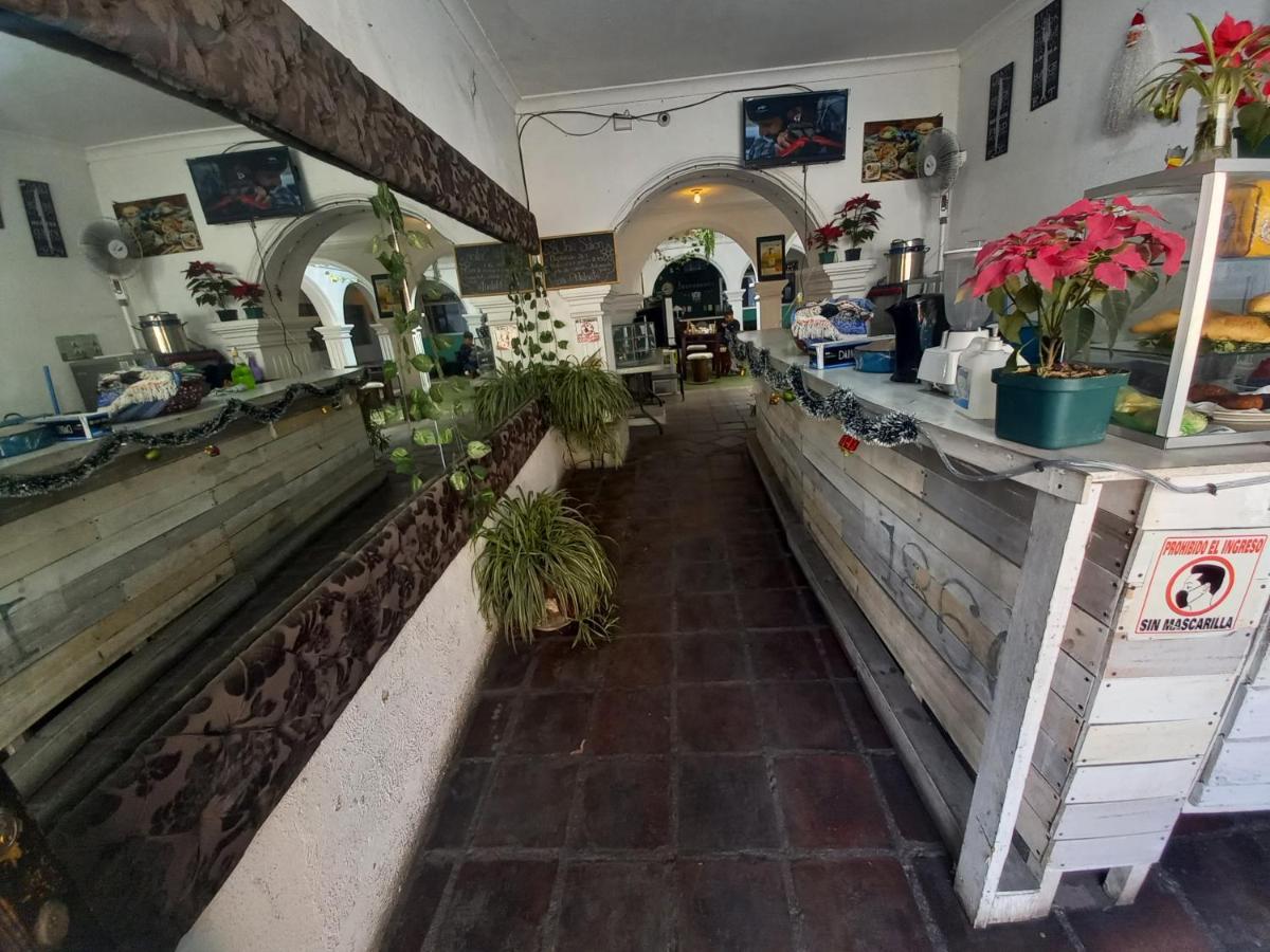 La Gaceta Camping Hotel Antigua Bagian luar foto